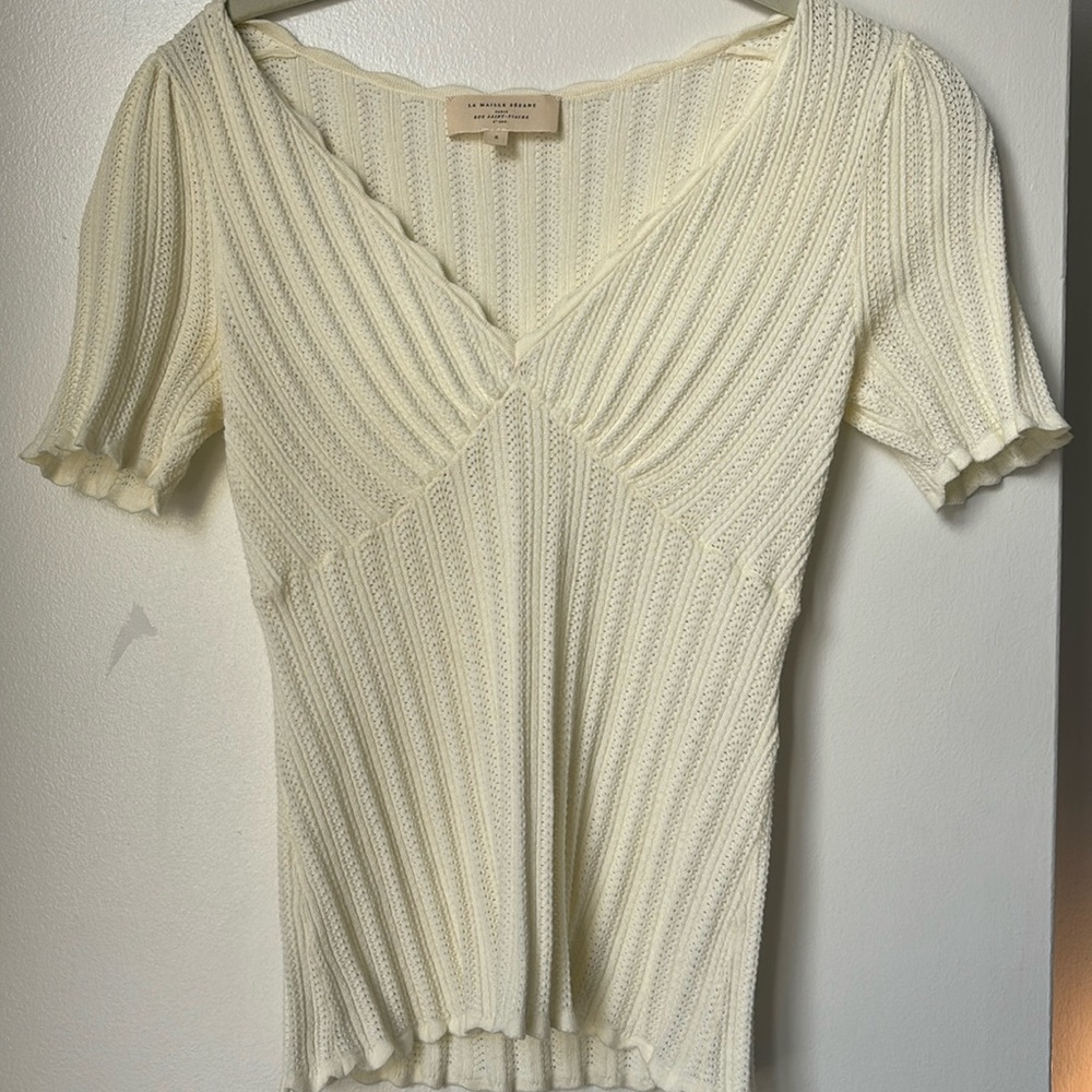 A knitted blouse